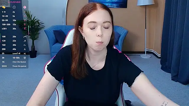 AddieOsler online show from May 28, 7:56 pm