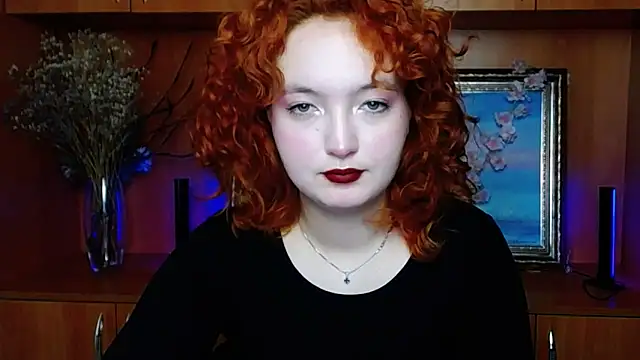 MissAriaa online show from April 11, 7:45 am