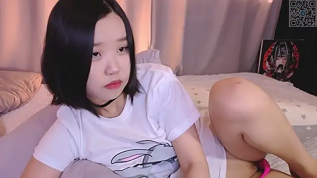 dreamSuaa online show from March 15, 9:00 am