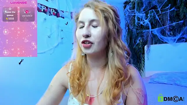 Lillith  6ia online show from October 27, 3:29 pm