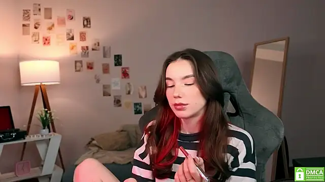 yourfrenchteacher online show from October 29, 4:39 am