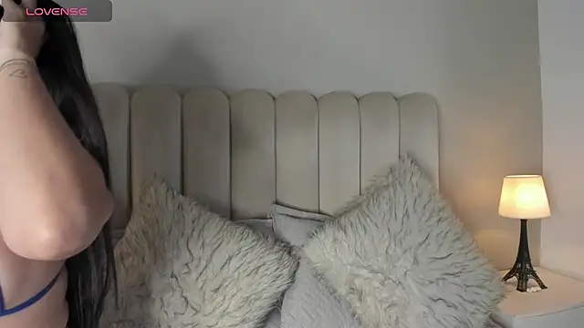 Melanie hillz online show from March 8, 7:18 pm