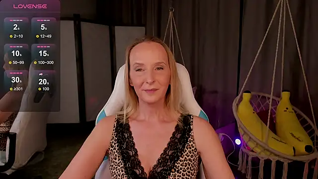 ScarlettPalmer online show from March 1, 10:37 am