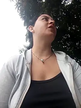 Camila-Valverde online show from February 15, 1:21 pm