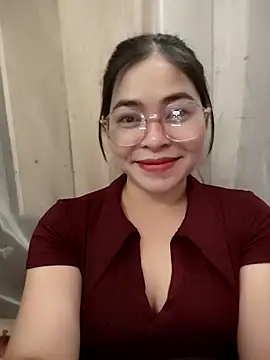 Bamboo-niee123 online show from May 4, 4:27 am
