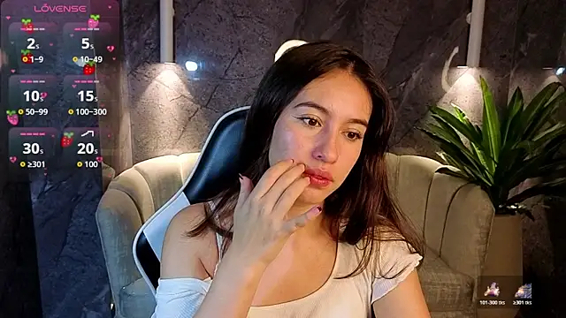 Nikka Tx online show from April 13, 12:39 pm