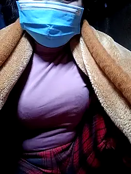 yoyo-mi online show from February 1, 2:21 am