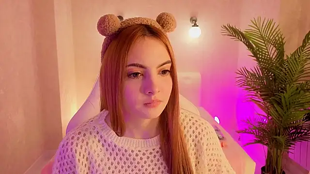 Daniela Saules online show from November 15, 9:21 am