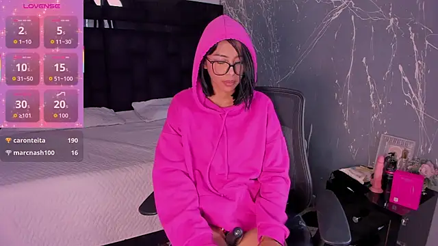 LilithLuxorr online show from November 21, 2:52 pm