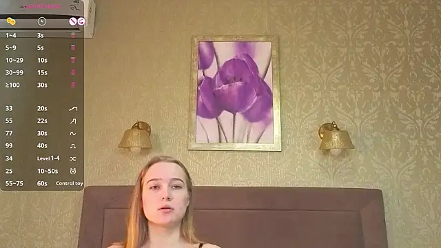 VanessaLightDiamond online show from March 23, 5:24 am