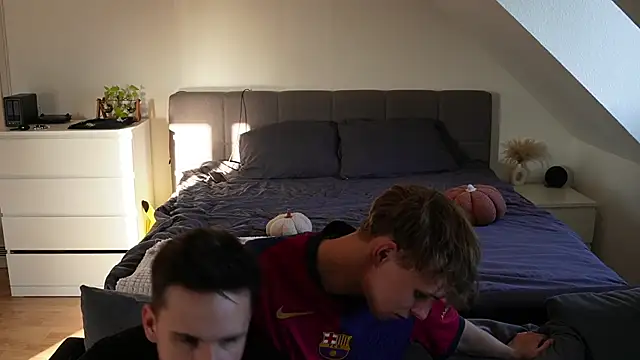 InnocentGuysOF online show from April 24, 5:27 pm