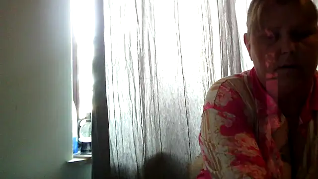 Sylviastar46 online show from June 21, 8:40 am