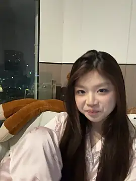 xiaojingzi66 online show from April 29, 5:30 pm