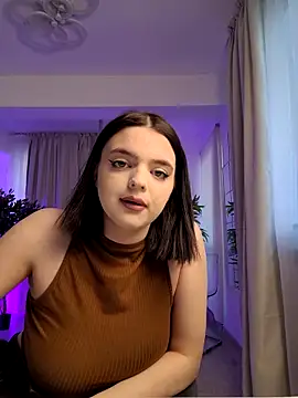 SidneyPuff online show from April 5, 5:28 am