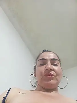 MaryRoze  online show from February 20, 1:04 am