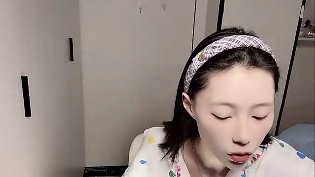 yuyu-33 online show from February 2, 1:15 am