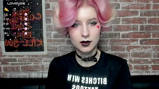 Angel Julles online show from June 21, 6:17 am