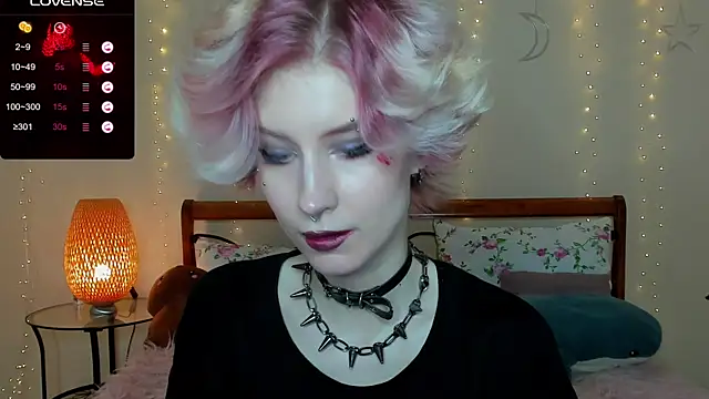 Angel Julles online show from July 17, 4:11 pm