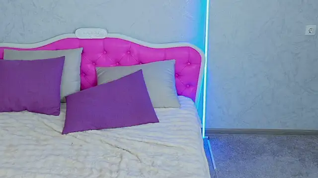 Barbie Kris   online show from February 6, 7:01 am