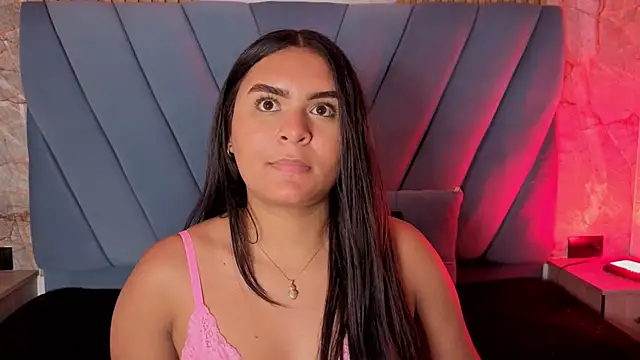 amarahanks1 online show from November 11, 5:54 pm