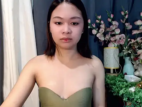 lustfullakim online show from November 4, 1:27 pm