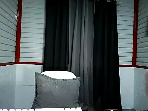 xwildflowerx online show from February 24, 11:42 am