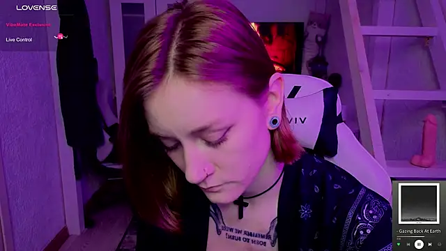 RetroMarie online show from November 4, 10:04 pm