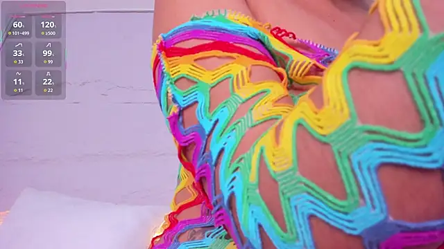 Violettaevans  online show from December 1, 8:00 pm