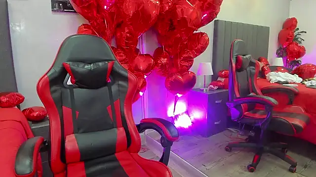 kendra london online show from February 12, 11:45 am