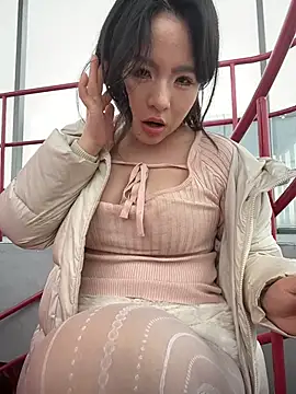 Sinicoco online show from March 24, 6:19 am