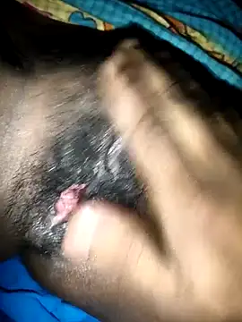 pooja-capal81 online show from March 13, 9:49 pm