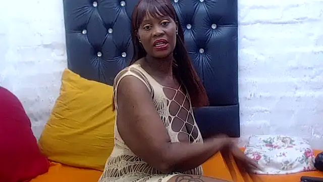 AUGUSTBLOOMxx online show from November 26, 5:47 pm