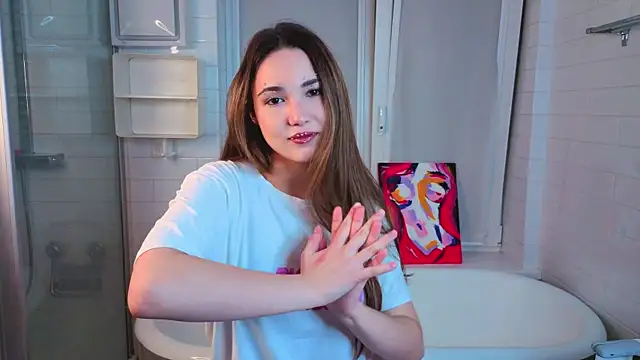 LeenaPuita online show from November 19, 6:30 pm