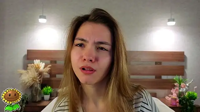 MargieDavidson online show from February 12, 8:49 am