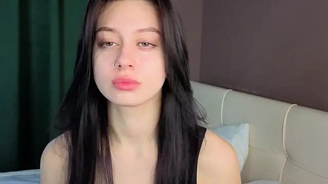 MarvisKuhIo online show from November 27, 5:32 am