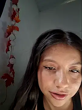 charlloteevans online show from November 4, 7:08 pm