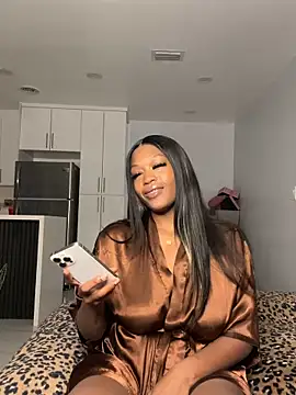 PrincessDreamm online show from April 20, 11:30 pm