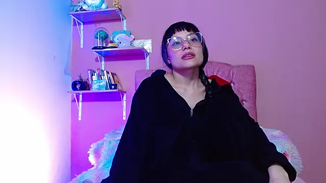 valkiry  online show from January 12, 8:03 pm