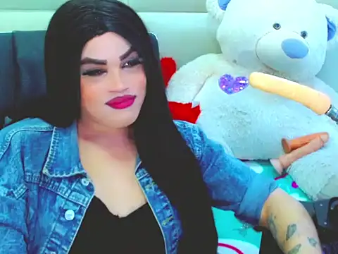 NharaBigCock online show from March 8, 8:13 pm