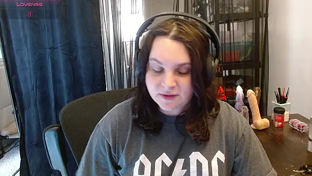 Salacious Sage online show from March 17, 2:10 pm