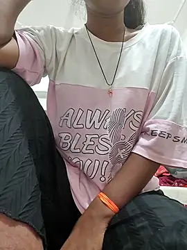 Isha kumari 69 online show from February 6, 4:32 pm