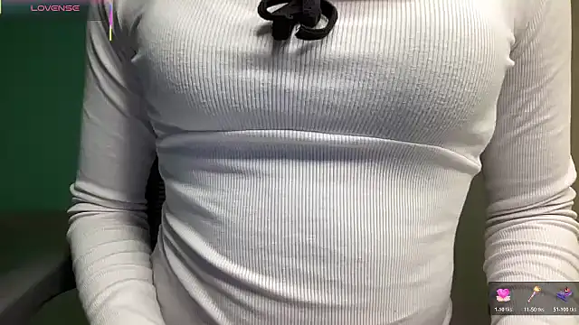 classy kritii online show from March 2, 7:48 am