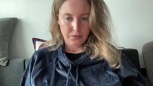 Ameli8 online show from March 22, 1:28 pm