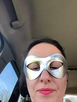 massagistahotbrunette online show from March 16, 2:54 pm