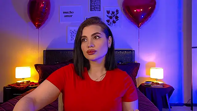 AdrianaTorres online show from February 9, 6:10 pm