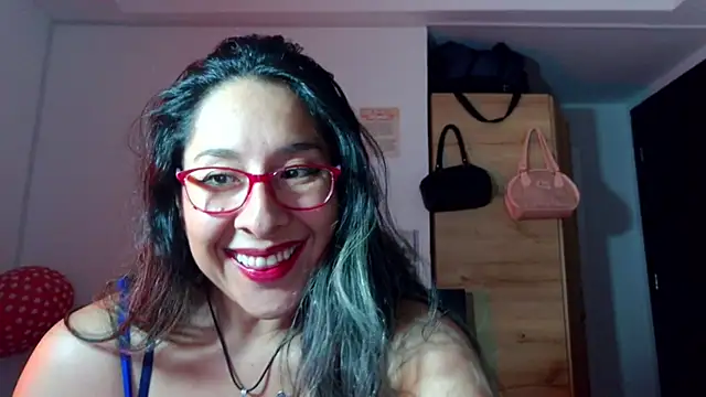 mali-fox99 online show from December 14, 2:50 am