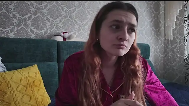 SweetLiaison online show from February 15, 1:54 pm