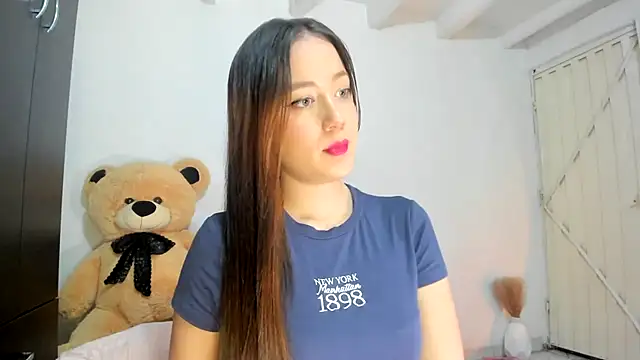 caro gemm online show from March 30, 4:34 am