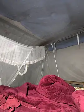 Lynly k2 online show from November 15, 11:55 am