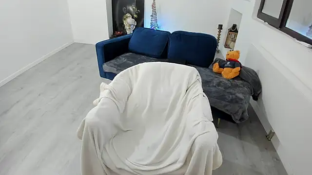 AnyaEvy online show from December 20, 12:31 pm